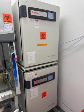 Thermo Scientific Vios 160i Double Stack CO2 Incubator for Cell Culture Applications-cover