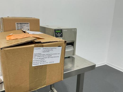 Zebra S4M Industrial Thermal Label Printer for Medium-Duty Applications-cover