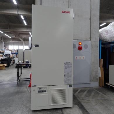 SANYO MDF-U384 Ultra-Low Temperature Freezer -85°C, 300L Capacity-cover