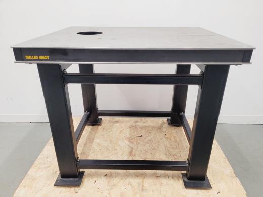 Melles Griot Anti Vibration Isolation Optical Table, 90 x 75cm-cover