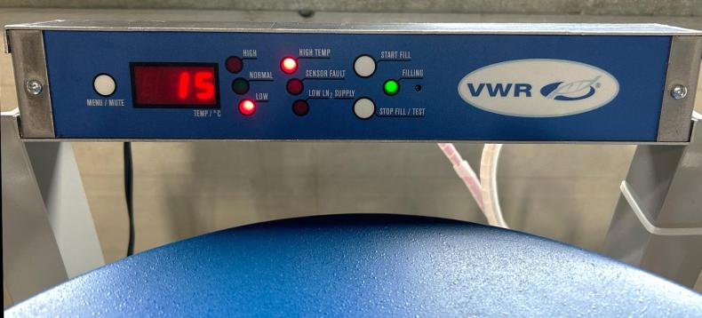 VWR CryoPro AFX-PS Autofill Liquid Nitrogen Tank (35L)-cover