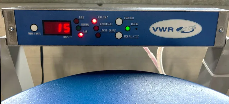 VWR CryoPro AFX-PS 35L Autofill Liquid Nitrogen Storage Tank for Cryogenic Applications