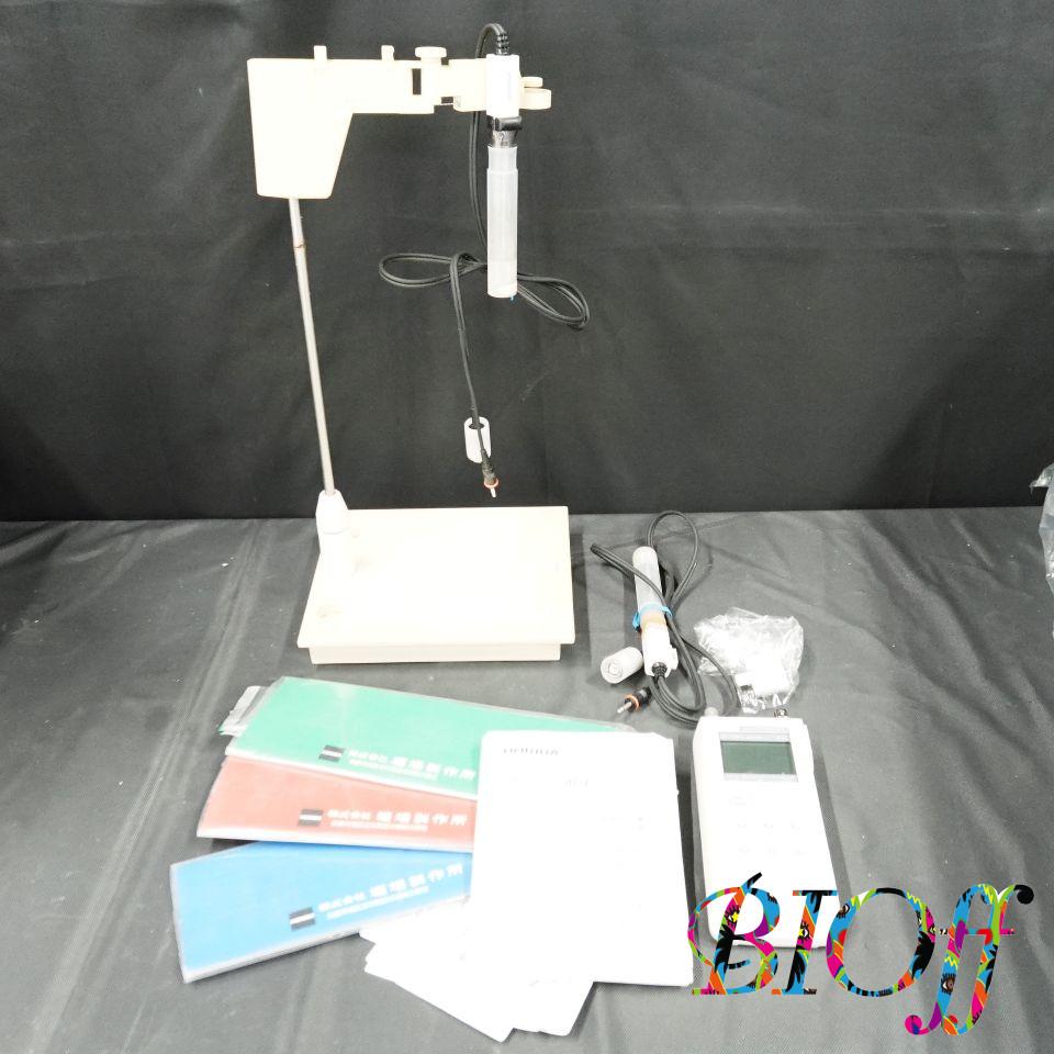 HORIBA D-24 Laboratory pH Meter