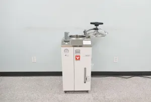 Yamato SM511 Top-Loading Autoclave with Microprocessor PID Control, 6 of 18