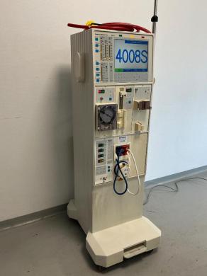 Fresenius Medical Care 4008 S Hemodialysis Machine for Renal Replacement Therapy-cover