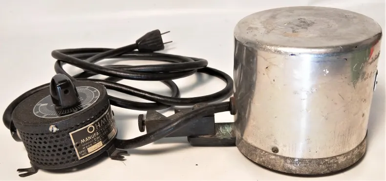 Thomas Magnetic Stirrer with Ohmite Controller, 5.25-Inch Diameter Plate