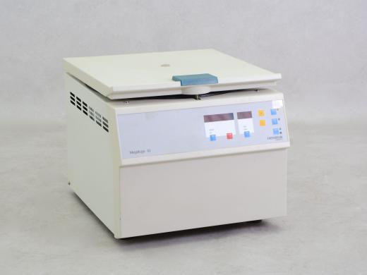 Heraeus MegaFuge 1.0 Centrifuge-cover