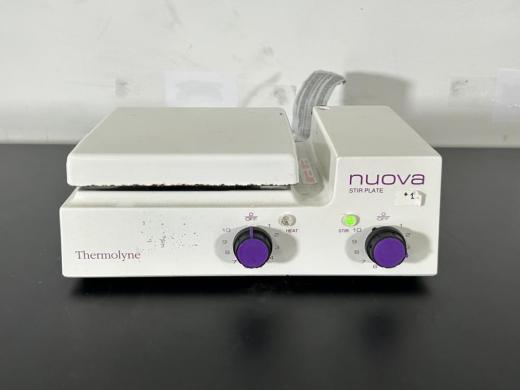 Thermolyne Nuova Hotplate Stirrer with Dual Control for Precise Heating and Stirring-cover