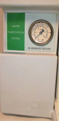 Millipore Milli-RO 10 Plus Water Purification System
