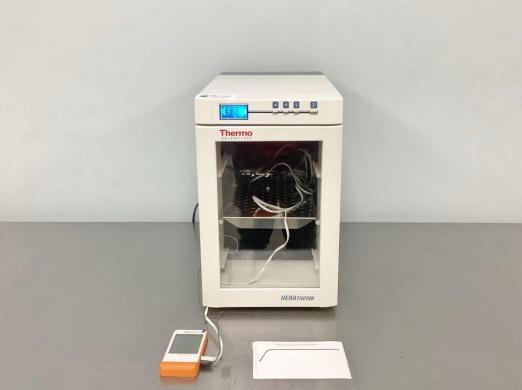 Thermo Scientific Heratherm IMC18 Benchtop Microbiological Incubator-cover