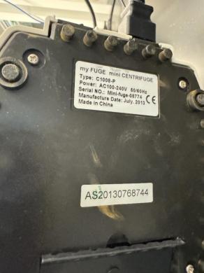 Benchmark myFuge Mini Centrifuge for Microcentrifuge Tube Spin-Downs-cover