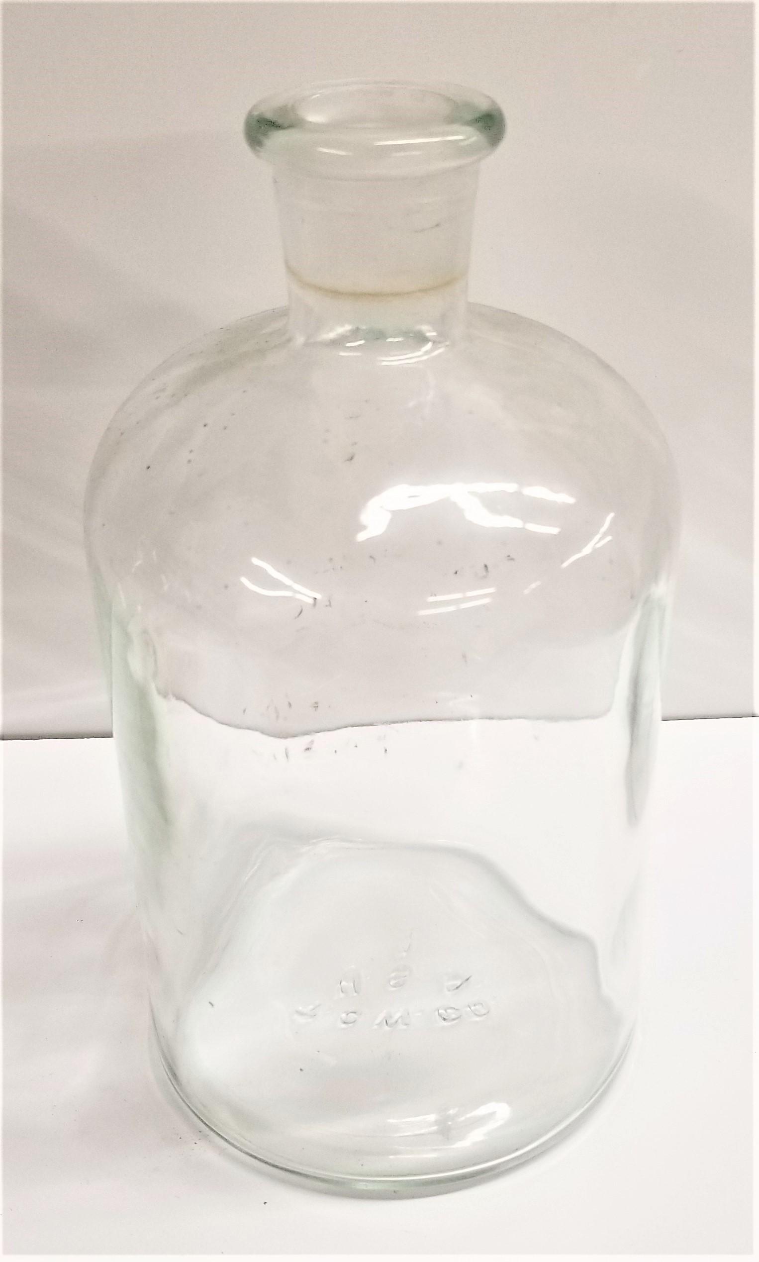 Wheaton 215239 Narrow-Mouth 500mL Borosilicate Glass Reagent Bottle with Glass Stopper