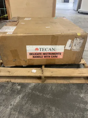 Tecan ARM FCA AIR 8 Channel Robotic Liquid Handling Automation Arm, model 2102006489