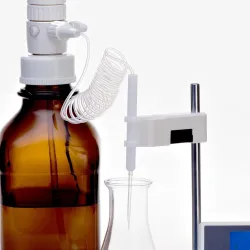 Scilogex iTrite Electronic Digital Burette 10mL for Precise Automated Titration, 3 of 4