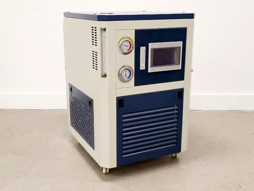 UHC-10/-20+200 High & Low Temperature Circulating Device for Precise Laboratory Thermal Control-cover