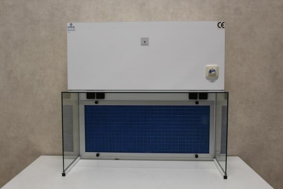 Interflow LP790 Powder Extractor Cabinet for Laboratory Powder Handling-cover