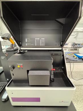 BMG Labtech CLARIOstar Plus Multimode Microplate Reader with Dual Reagent Injectors-cover
