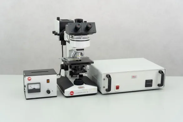 Leitz Laborlux S Clinical and Research Microscope with Binocular Head