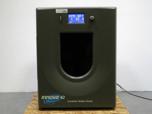 New Brunswick Innova 42 Incubator Shaker-cover