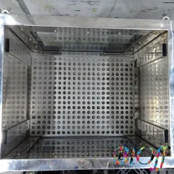 Isuzu BY-H 42 L Constant-Temperature Water Bath with Silver Crossbar, 5 of 6