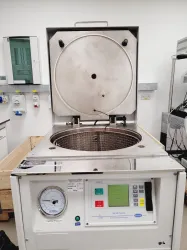 Rodwell Ensign 125 Laboratory Autoclave, 18 of 19