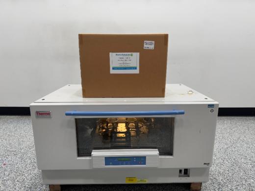 Thermo Fisher Scientific SHKE8000 Environmental Orbital Shaker for Controlled Laboratory Shaking-cover