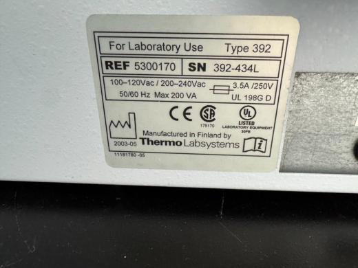 Thermo Scientific Luminoskan Ascent Microplate Luminometer Model 5300170-cover