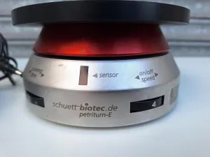 Schuett-Biotec Petriturn-E Rotator, 3 of 7