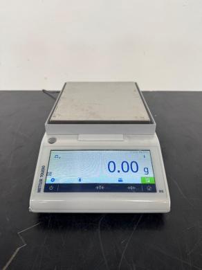 Mettler Toledo MS4002 Digital Precision Balance with 4200 g Capacity-cover