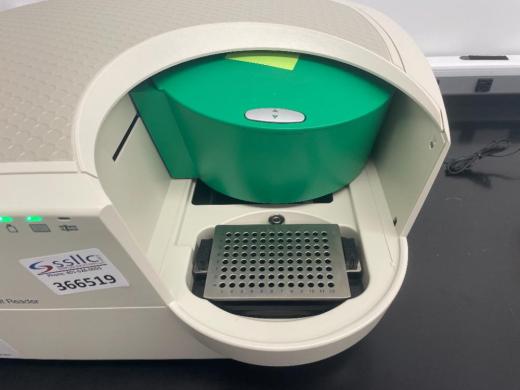 Bio-Rad QX200 Droplet Reader for Droplet Digital PCR Applications-cover