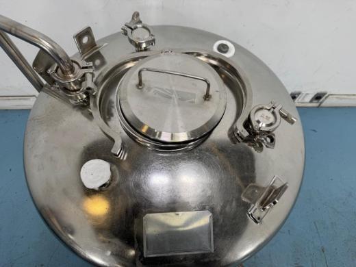 Alloy Products 200L Portable Stainless Steel Storage Tank with Casters-cover