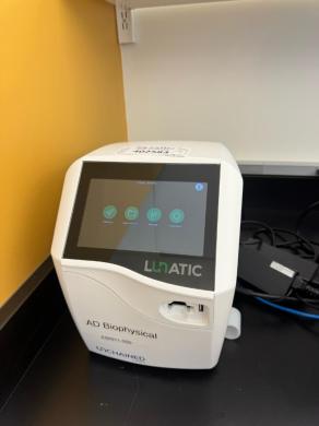 Unchained Labs Little Lunatic Analyzer for Protein Concentration and Biophysical Characterization-cover