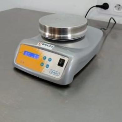 OVAN MCH300E Laboratory Hot Plate with Precise Temperature Control-cover