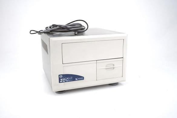 Essen Biosciences IncuCyte Live-Cell Analysis System Green/Red Module 10X-cover