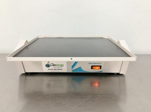 Benchmark Scientific BenchBlotter Fixed Speed Rocking Shaker BR1000 for Molecular Biology Applications-cover