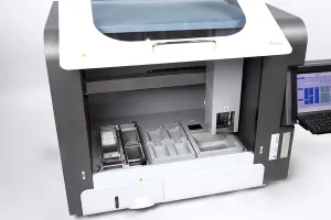 Roche MagNA Pure LC 2.0 Automated DNA/RNA Sample Preparation System, 4 of 8