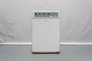 Shel Lab IR2424 Water Jacketed CO2 Incubator, 5 of 6