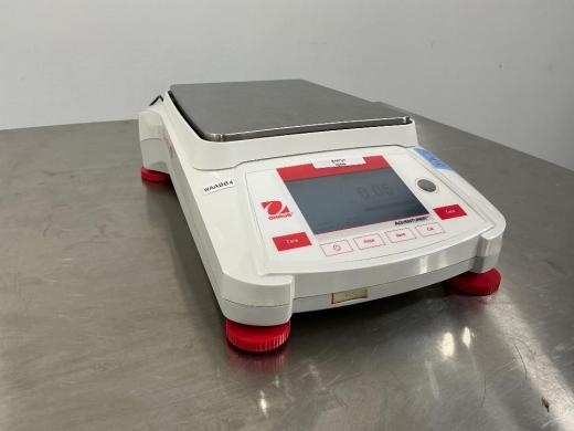 Ohaus AX2202 Adventurer Precision Benchtop Analytical Balance-cover