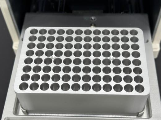 Bio-Rad PX1 PCR Plate Sealer with Touchscreen Interface for Precise Plate Sealing-cover