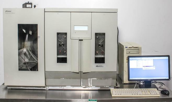 Applied Biosystems Pioneer Automated Peptide Synthesizer with Integrated Computer-cover