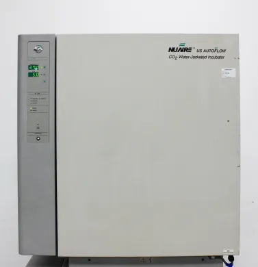 NuAire NU-4750 Dual Stack Water-Jacketed CO2 Incubator with 20-Gallon Capacity