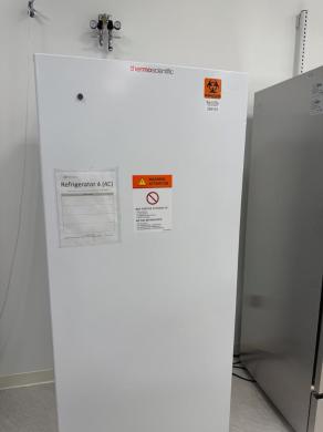 Thermo -20°C Laboratory Freezer for Biomedical and Biotechnological Sample Storage-cover