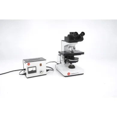 Leitz Laborlux 12 Trinocular Phase Contrast Microscope