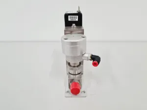 Unit Instruments UFC-1100A Mass Flow Controller for Precise Gas Flow Regulation, 4 of 11