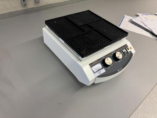 Heidolph Titramax 101 Microplate Shaker with Adjustable Speed Control-cover