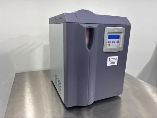 Parker 110HMD Laboratory Hydrogen Gas Generator with Digital Control Panel-cover