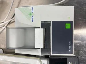 Mettler Toledo PR1203 Analytical Balance with Integrated LC-P43 Printer, 2 of 4