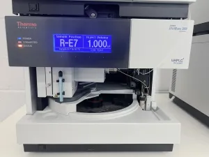 Dionex UltiMate 3000 UHPLC System with Nano Pumps, Autosamplers & VWD Detector, 4 of 14