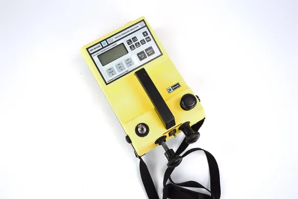 Druck DPI-601 IS Digital Pressure Indicator Calibrator, 700 mbar