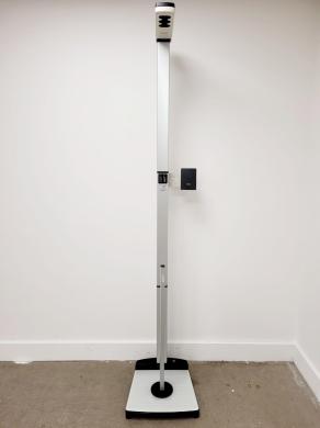 Seca Model 287 Ultra Sonic Measuring Station for Precise Anthropometric Data-cover